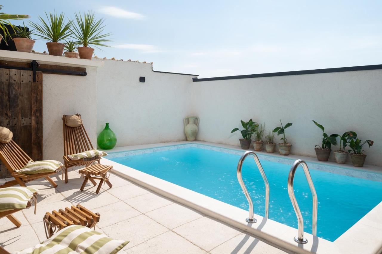 Blacksmith'S House - Rental House With Heated Pool Posedarje Dış mekan fotoğraf